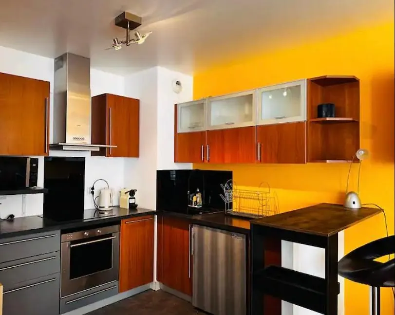 Charme Olympique - 12 Apartment *